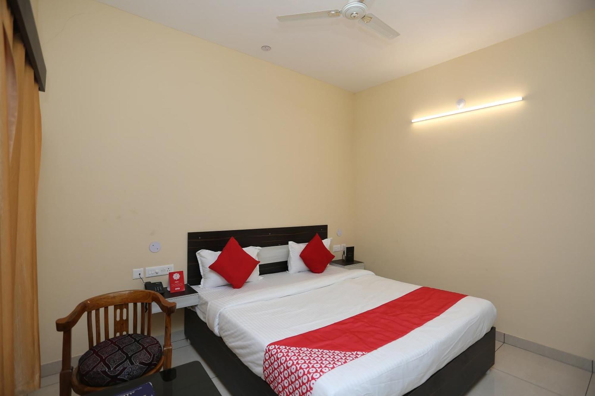בובנשוואר Hotel O Blue Bell מראה חיצוני תמונה